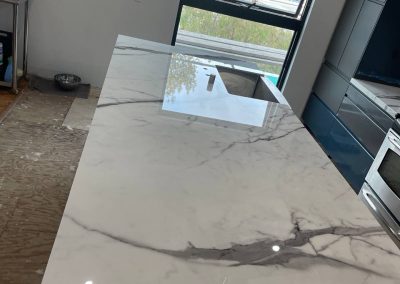 Porcelain kitchen countertop, Foothill Dr, Thousand Oaks