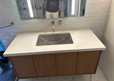 Quartz vanity top, Huckleberry Dr, Calabasas