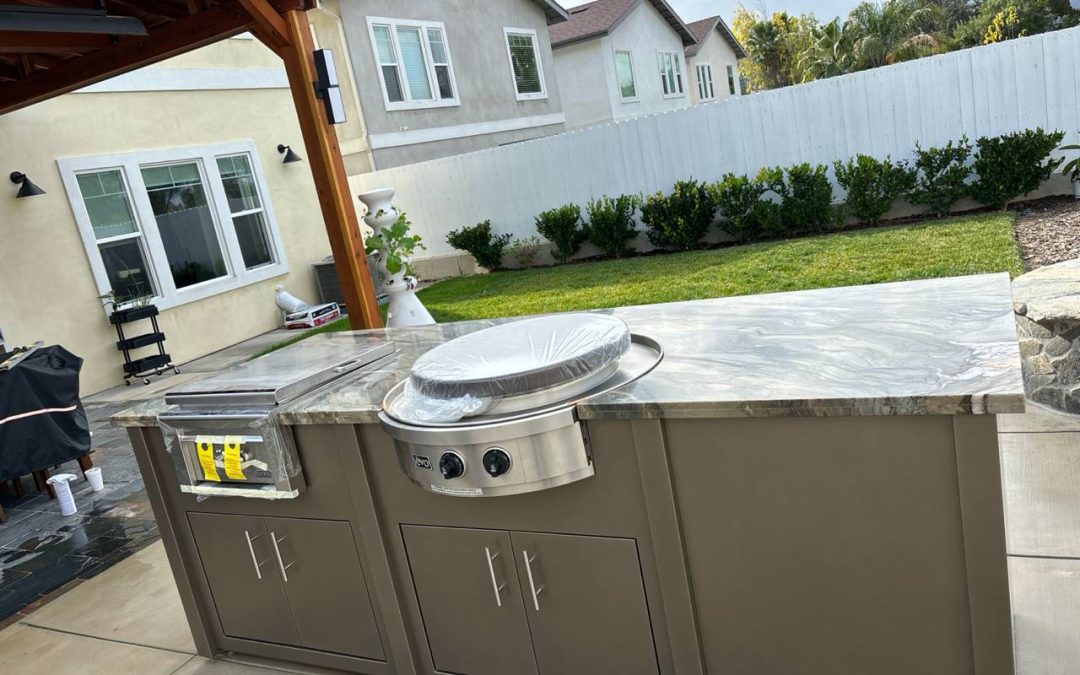 Quartzite BBQ top, Houston Dr, Thousand Oaks