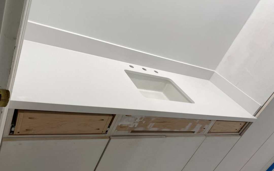 Quartz vanity top, Windtree Ave, Newbury Park