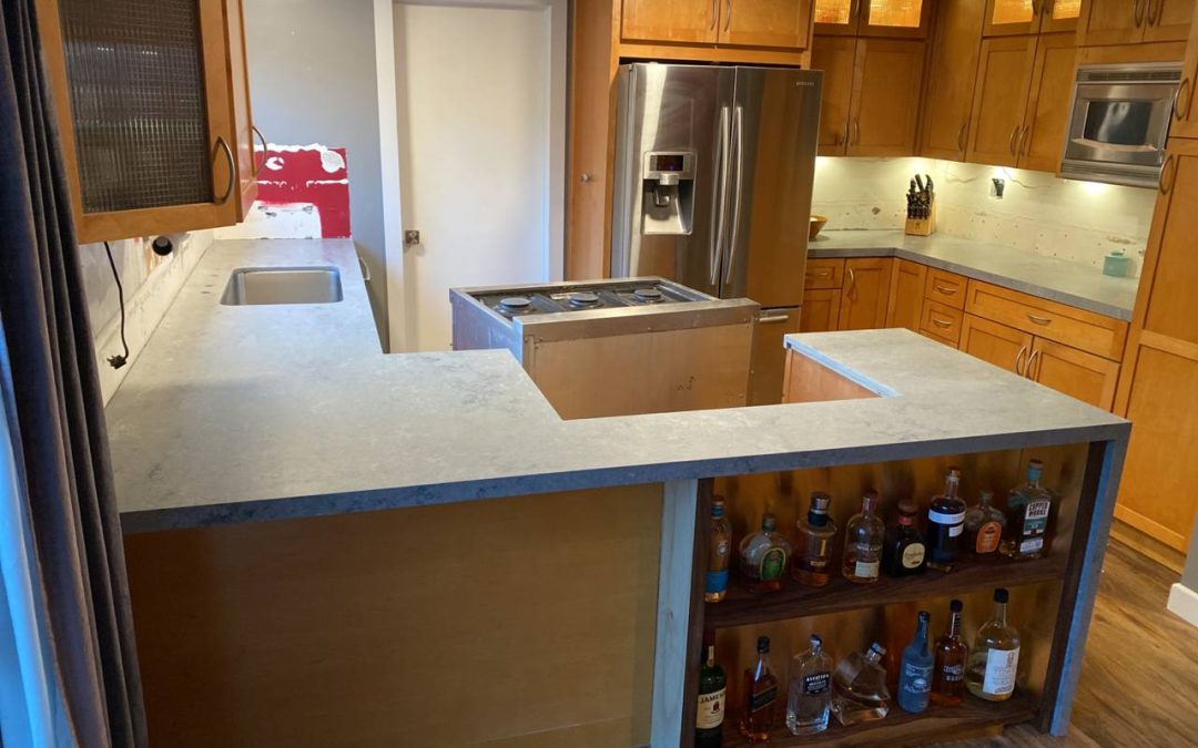 Quartz kitchen countertop, El Monte Dr, Thousand Oaks