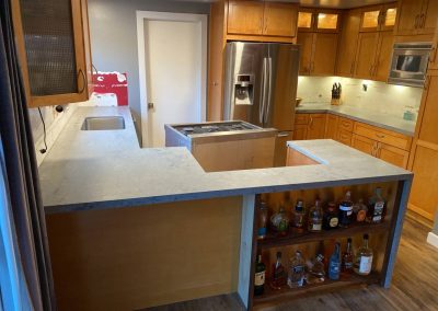 Quartz kitchen countertop, El Monte Dr, Thousand Oaks