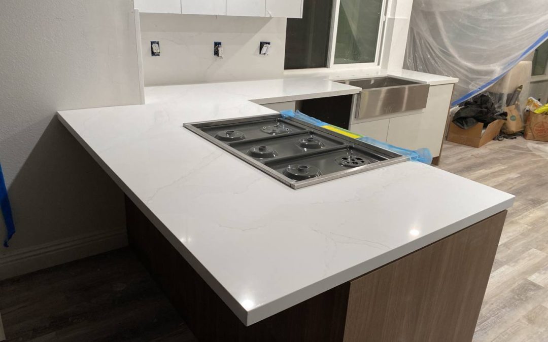 Quartz kitchen countertop, Basswood Ave, Oak Park